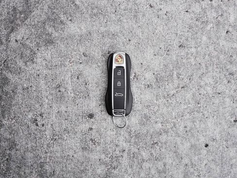 Used 2024 Porsche 911 Turbo S image 77