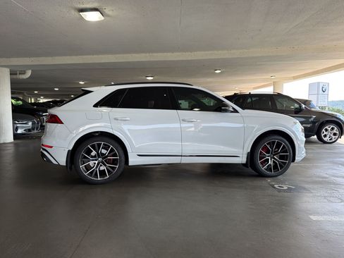 Used 2021 Audi SQ8 Prestige w/ Prestige Package AWD/4WD image 7