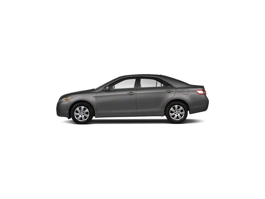 Used 2010 Toyota Camry XLE FWD image 3