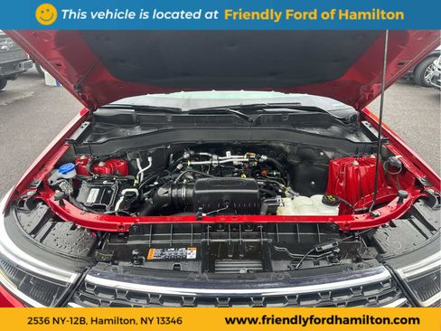 Used 2022 Ford Explorer XLT image 14