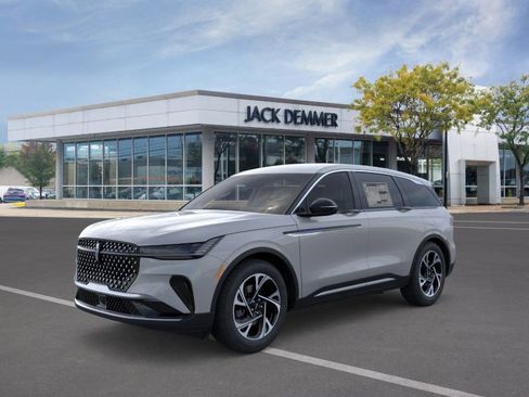 New 2026 Lincoln Nautilus Premier image 1