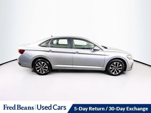 Used 2024 Volkswagen Jetta S FWD image 11