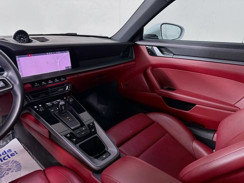 Used 2021 Porsche 911 Carrera image 24