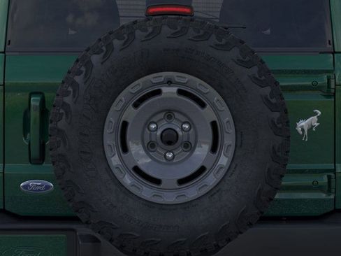 New 2025 Ford Bronco Outer Banks w/ Sasquatch Package image 24