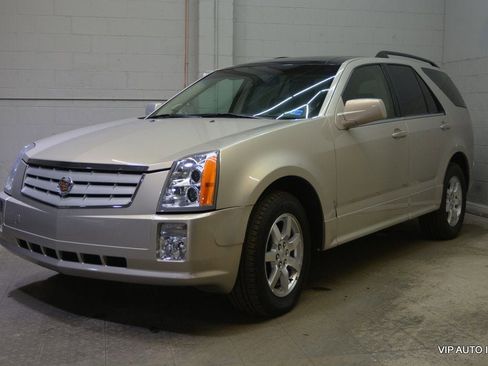 Used 2008 Cadillac SRX w/ Utility Package RWD image 2