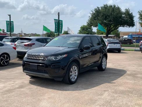 Used 2016 Land Rover Discovery Sport SE AWD/4WD image 4
