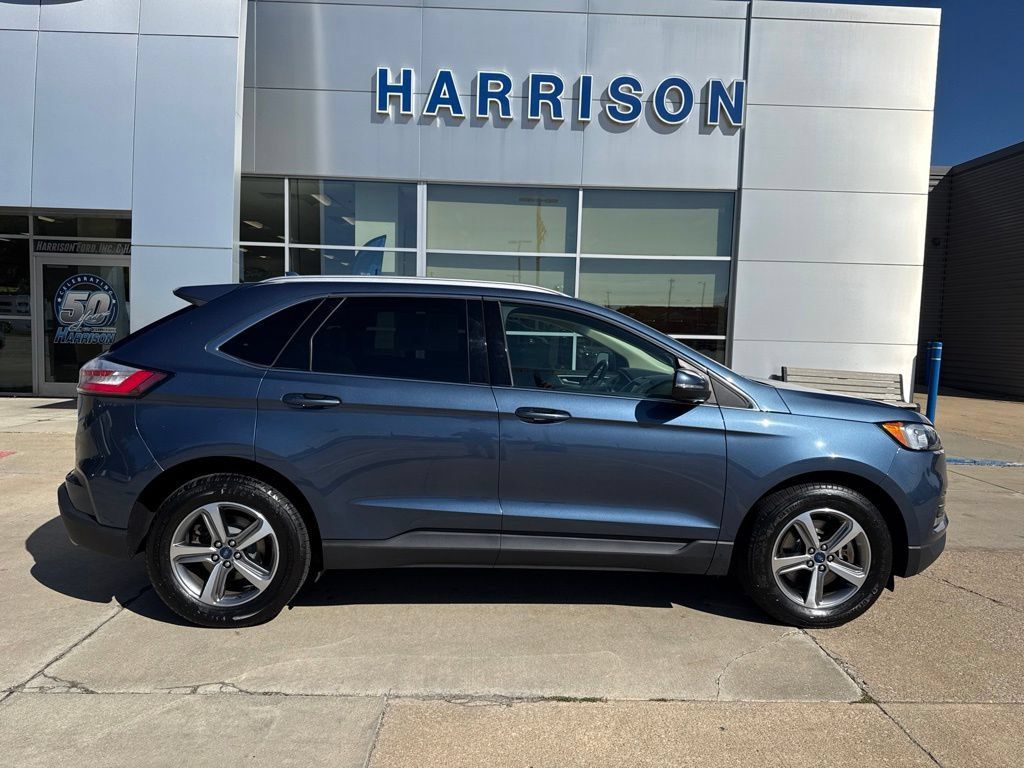 Used 2019 Ford Edge SEL w/ Equipment Group 201A AWD/4WD image 4