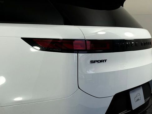 New 2026 Land Rover Range Rover Sport SE image 16