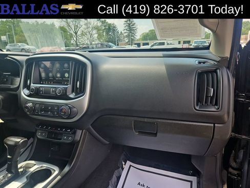 Certified 2021 Chevrolet Colorado ZR2 w/ ZR2 Midnight Special Edition AWD/4WD image 30