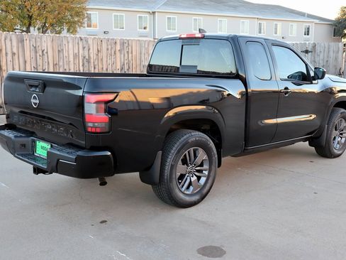 New 2026 Nissan Frontier SV w/ SV Convenience Package image 6