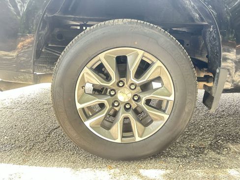 Used 2020 Chevrolet Silverado 1500 LT RWD image 5