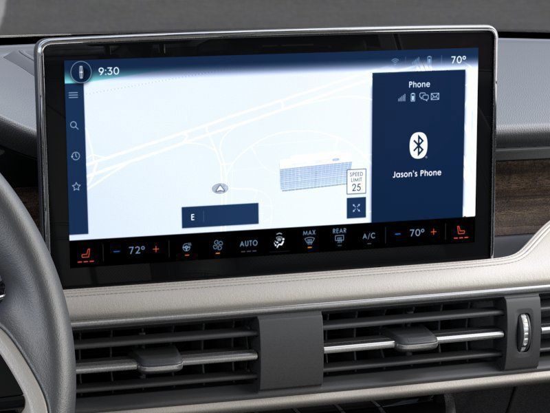 Used 2026 Lincoln Corsair Reserve FWD image 14