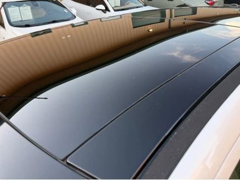 Used 2010 Lincoln MKX 2WD image 9