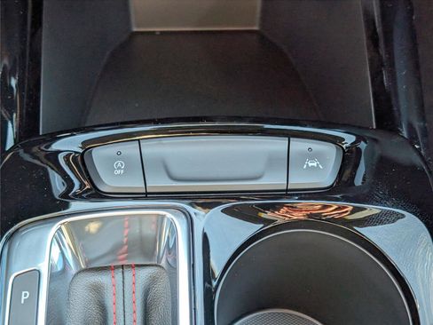 New 2026 Chevrolet Trax RS image 21