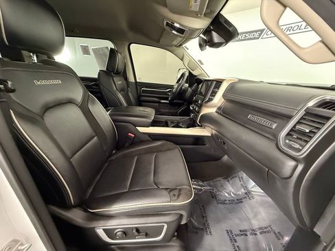 Used 2022 RAM 1500 Laramie AWD/4WD image 19