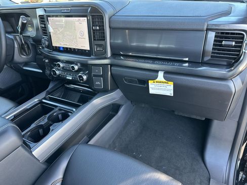 New 2026 Ford F250 Lariat w/ Black Appearance Package image 39