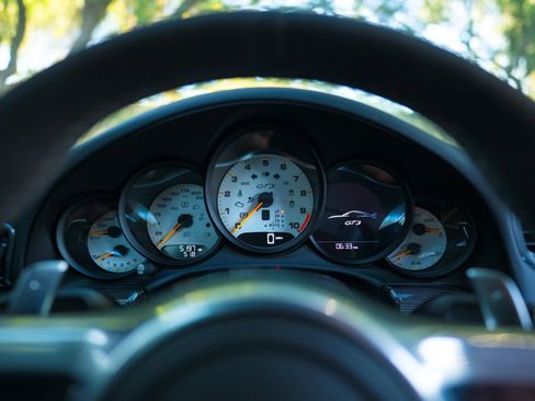Used 2015 Porsche 911 GT3 RWD image 27