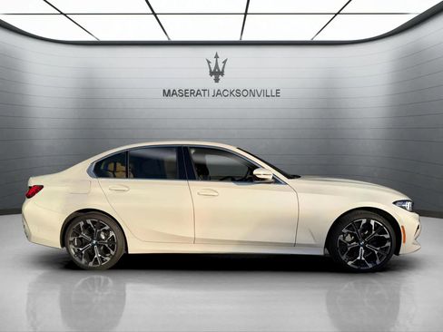 Used 2025 BMW 330i xDrive Sedan w/ M Sport Package image 5