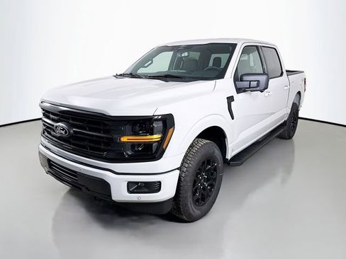 New 2026 Ford F150 XLT w/ Equipment Group 302A MID AWD/4WD image 3
