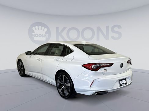 Used 2024 Acura TLX w/ Technology Package FWD image 4
