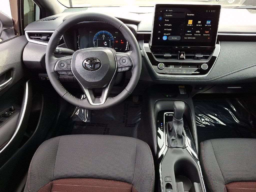 Used 2025 Toyota Corolla SE w/ SE Premium Package FWD image 12