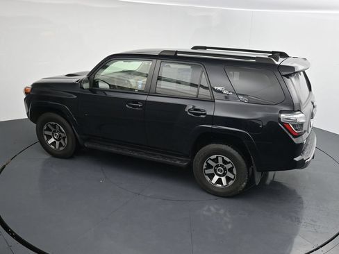 Used 2024 Toyota 4Runner TRD Off-Road AWD/4WD image 27