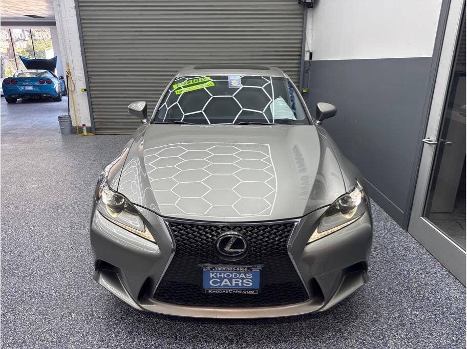 Used 2015 Lexus IS 250 w/ F-Sport Package RWD image 9