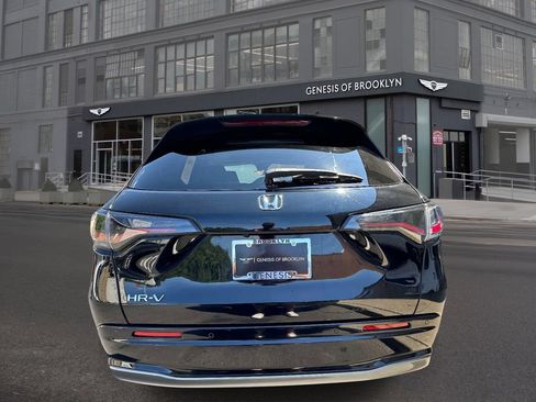 Used 2024 Honda HR-V EX-L image 4