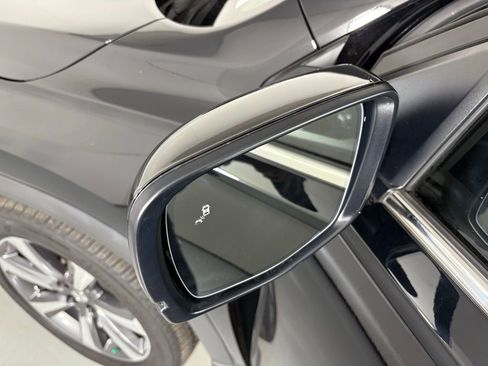 Used 2025 Honda Pilot Elite image 13