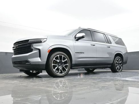 Used 2023 Chevrolet Suburban RST w/ Sport Performance Package image 60