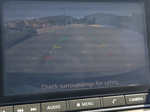 Used 2023 Nissan Rogue S FWD image 20