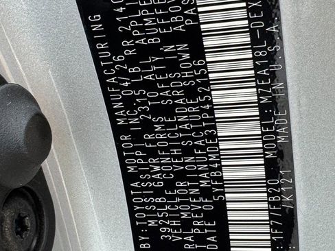 New 2026 Toyota Corolla LE FWD image 17