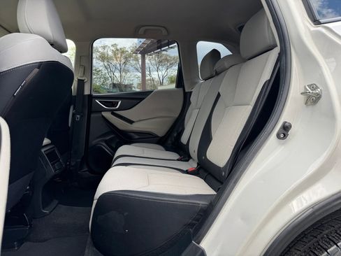 Used 2021 Subaru Forester image 19
