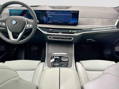 Certified 2026 BMW X5 xDrive40i w/ Climate Comfort Package image 13