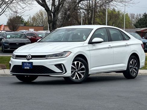 Used 2025 Volkswagen Jetta S FWD image 1