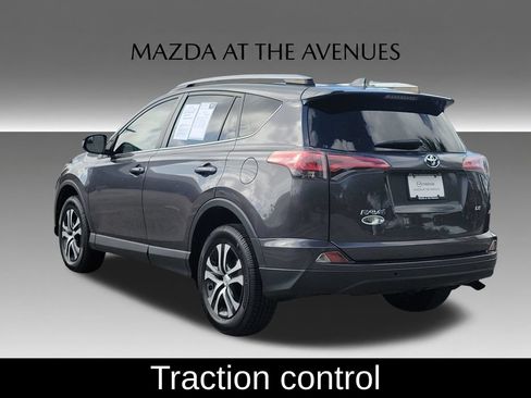 Used 2009 Toyota RAV4 2WD V6 image 3
