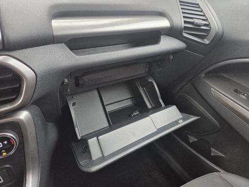 Used 2019 Ford EcoSport SE image 20