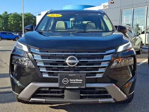 Used 2024 Nissan Rogue SL w/ SL Premium Package AWD/4WD image 2