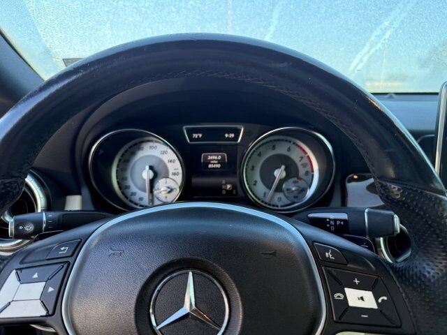 Used 2014 Mercedes-Benz CLA 250 4MATIC image 17