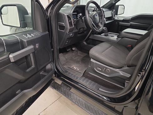 Used 2018 Ford F150 XLT w/ Equipment Group 302A Luxury AWD/4WD image 18