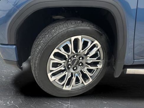 Used 2025 GMC Sierra 1500 Denali Ultimate AWD/4WD image 37
