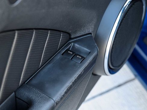 Used 2013 Ford Mustang GT Premium w/ Comfort Pkg image 35