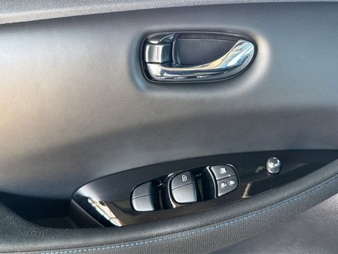 Used 2024 Nissan Leaf SV Plus image 11