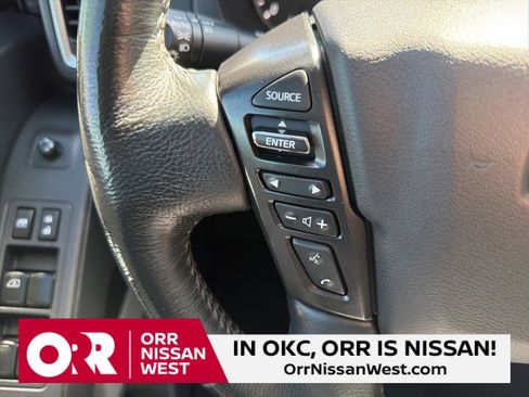 Used 2024 Nissan Frontier SV w/ SV Convenience Package image 23