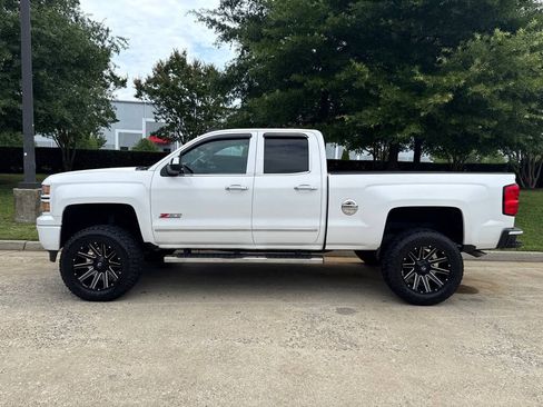 Used 2015 Chevrolet Silverado 1500 LTZ Z71 w/ Custom Sport Edition AWD/4WD image 5