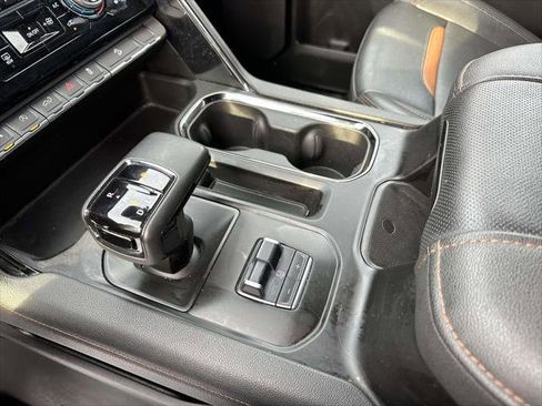 Used 2023 GMC Sierra 1500 AT4 w/ Technology Package image 29