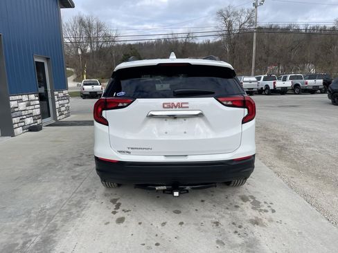 Used 2020 GMC Terrain SLE w/ Driver Convenience Package image 6