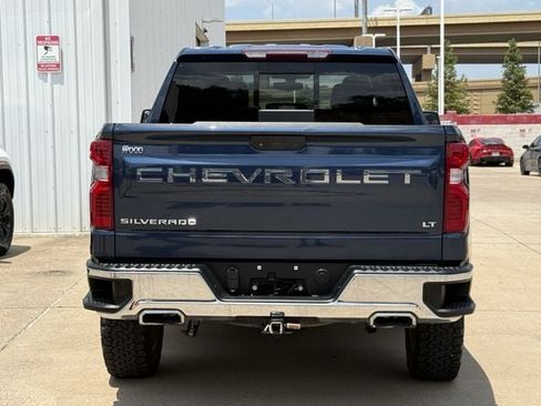 Used 2019 Chevrolet Silverado 1500 LT w/ Texas Edition AWD/4WD image 5