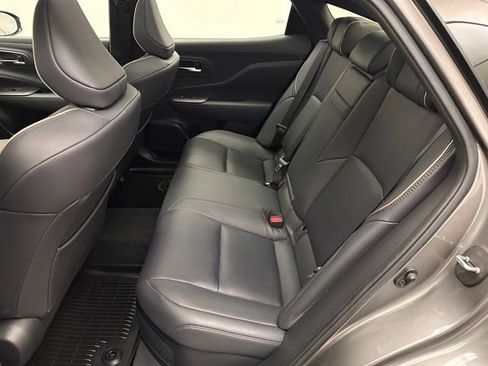 Used 2023 Toyota Crown Limited image 19