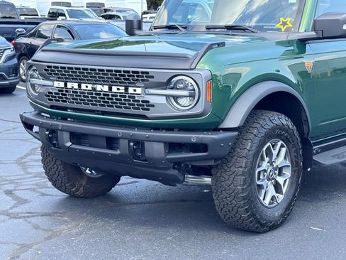 Used 2024 Ford Bronco Badlands AWD/4WD image 38